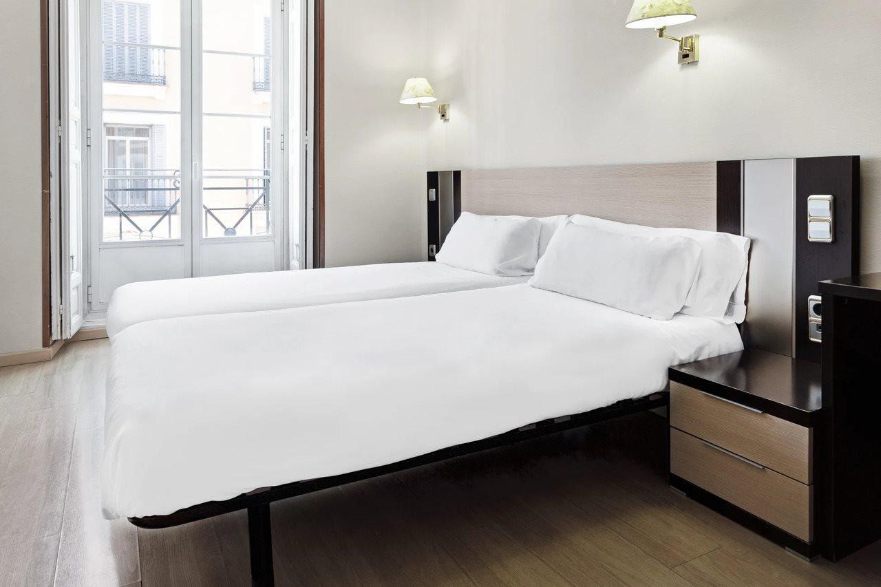 B&B Hotel Madrid Centro Plaza Mayor Esterno foto